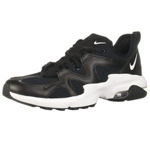 Nike Women's WMNS Air Max Graviton Running Shoes